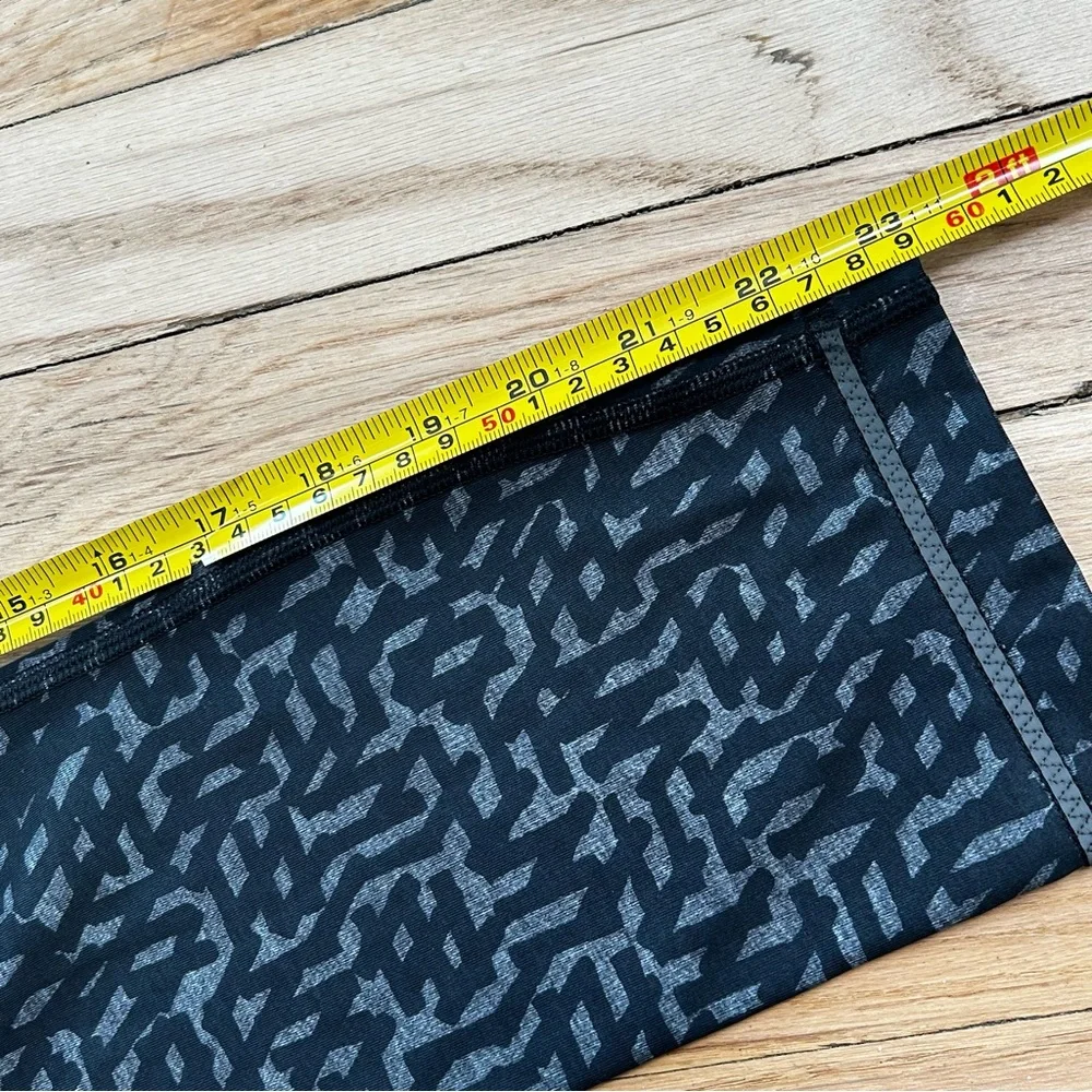 Lululemon leggings size 4 23” limited edition black grey women’s‎ workout